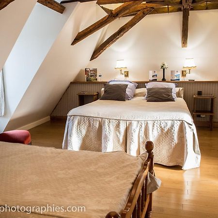 Bed and Breakfast Domaine De La Rocque Liorac-sur-Louyre Екстер'єр фото