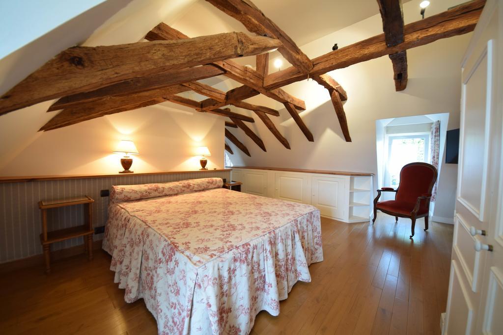 Bed and Breakfast Domaine De La Rocque Liorac-sur-Louyre Екстер'єр фото